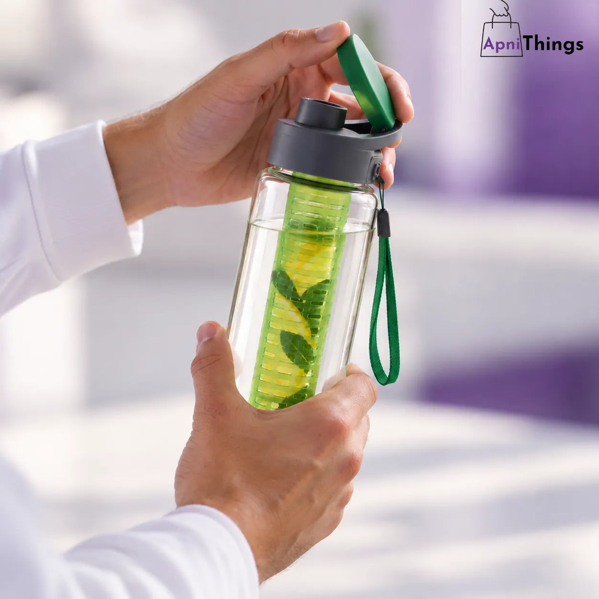 Premium Glass Detox Water Bottle with Fruit Infuser – 750ml